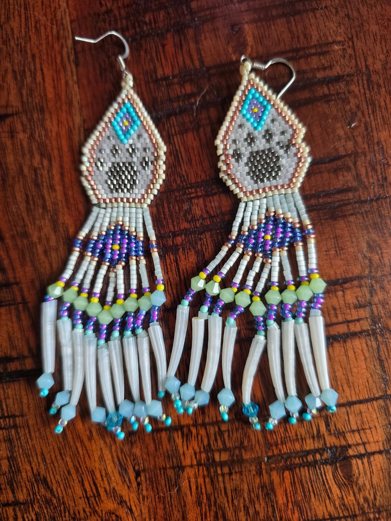 product_beaded jewelry - shop_name Li Moosh Shway Hummingbird Studio