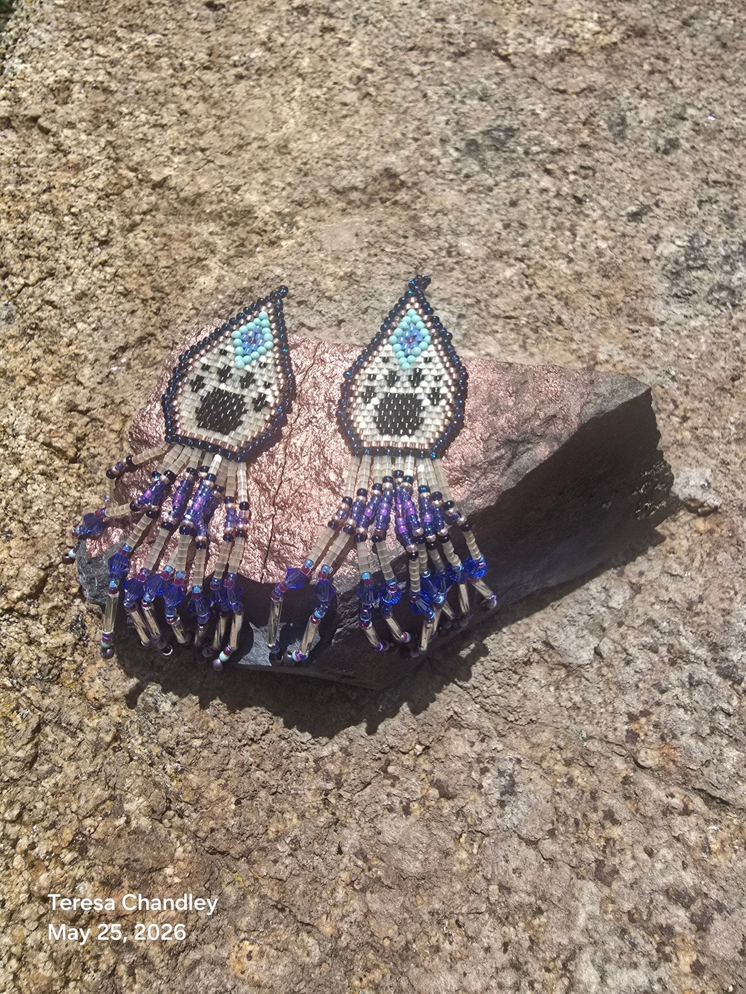 product_beaded jewelry - shop_name Li Moosh Shway Hummingbird Studio