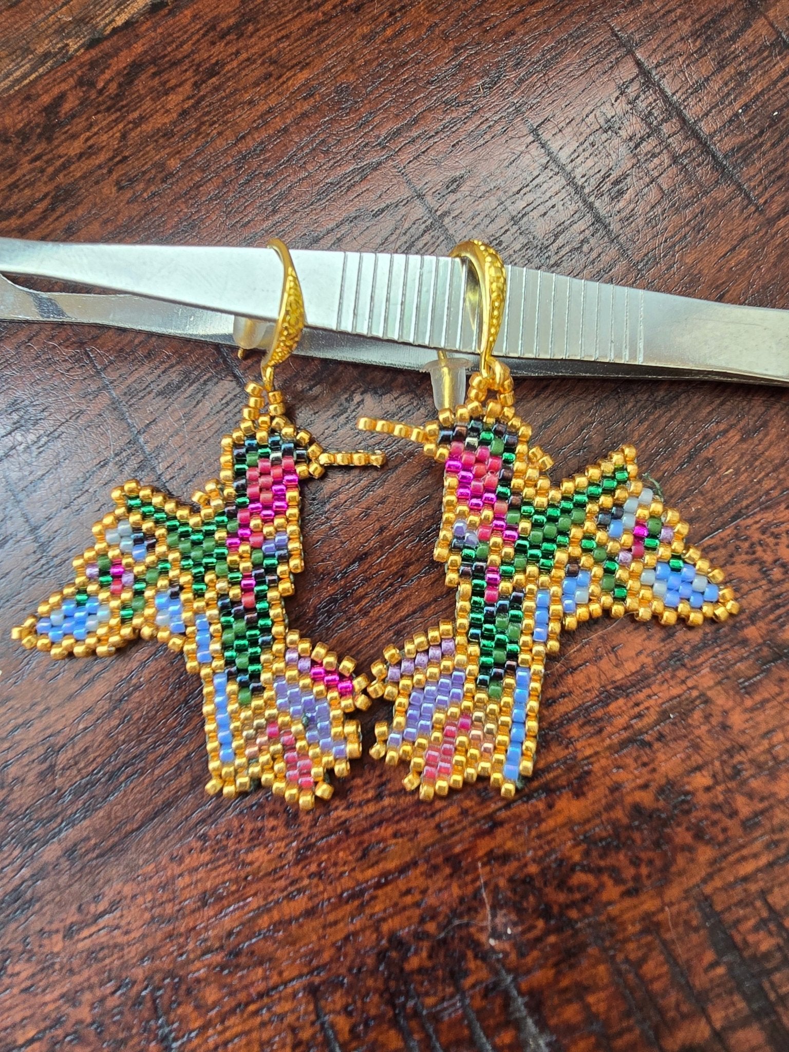 product_beaded jewelry - shop_name Li Moosh Shway Hummingbird Studio